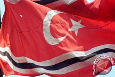 Polisi Usut Pengibaran Bendera Bulan Bintang Di Banda Aceh Antara