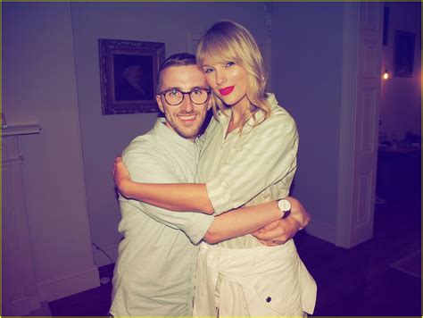 Full Sized Photo Of Taylor Swift Lover Secret Session London Fan Photos