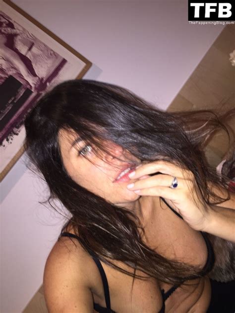 Julia Restoin Roitfeld Nude And Sexy Leaked The Fappening 18 Photos Thefappening