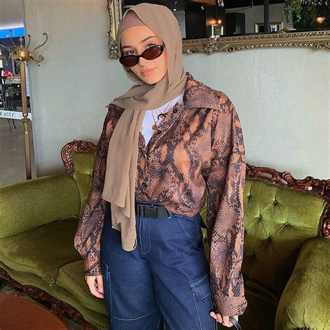 I Want This Couch 🤠 Cool Outfits Hijab Fashion Fashion