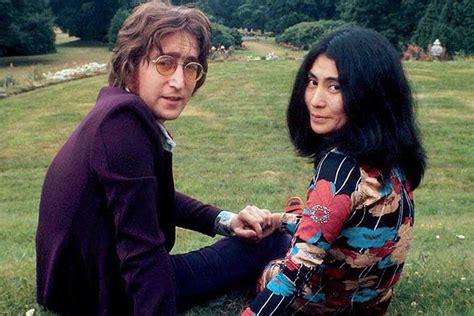 La Excéntrica Boda De John Lennon Y Yoko Ono