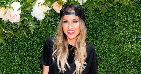 Whether she is spending time with boyfriend jason tartick, appearing in brett kissel's latest music video or hitting the. Kaitlyn Bristowe Body Positive The Bachelorette