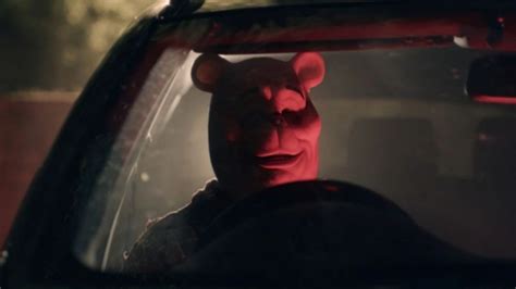 Filme de terror traz Ursinho Pooh como assassino em série Alto Astral