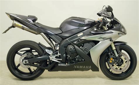 Below is the information on the 2005 yamaha yzf r1. Street Thunder Slip-On Exhaust by Arrow Yamaha / YZF-R1 ...