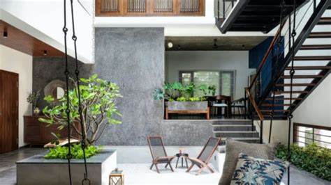 4 Modern Indian Homes Built Around Traditional Courtyards