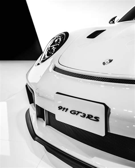 Porsche 911 Gt3 Rs White Sports Car Wallpaper 2851x3564