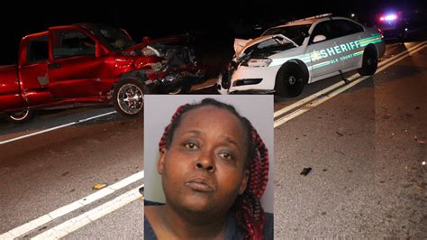 Florida Deputys Patrol Car Struck Head On Woman Faces Dui