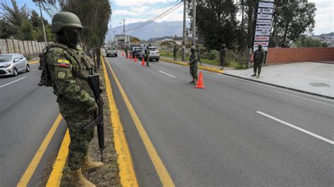 Em Meio A Onda De Violência No Equador Carro Bomba Explode Em Quito