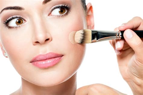 5 Tutorials To Teach You How To Apply Foundation Like A Pro How To