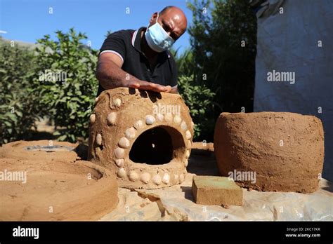 Palestinian Mohammad Al Najjar40 Makes Clay Ovens To Be Sold In Khan