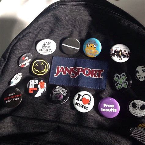 Pin By Rodrigo Mur On Art Backpack With Pins Aesthetic Backpack Bag