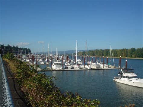 6 Best Waterfront Towns Near Portland