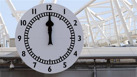 Get Your Own Arsenal Clock End Clock And Join The Countdown To The