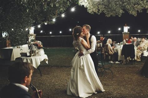 Would you like to contribute? 11 Classical Songs for Your Wedding