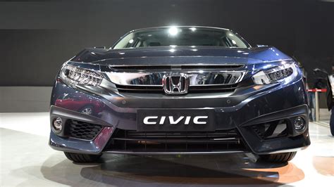 Honda Civic 2018 Price Mileage Reviews Specification Gallery