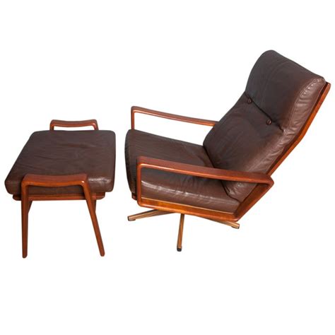 Teak And Leather Lounge Chair By Komfort Of Denmark At 1stdibs