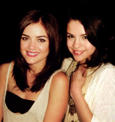 Selena Gomezs Friends List