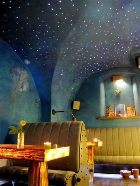 How to paint a star ceiling. This looks like it could be a diner. Lovely blue walls and ...