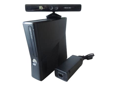 Console Microsoft Xbox 360 Slim Preto Travado Kinect Sem Controle