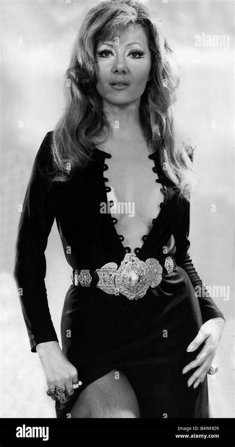 Ingrid Pitt Hi Res Stock Photography And Images Alamy