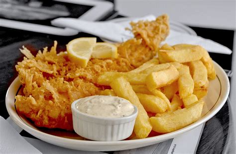 Traditional recipe for fish and chips. Traditional British Fish and Chips Recipe