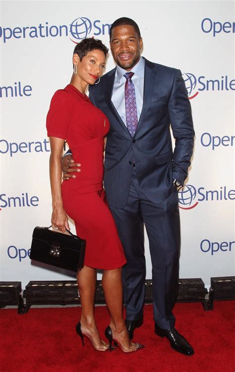 Michael Strahans Ex Nicole Murphy Caused Scene At Hotel Looking For Former Football Star With