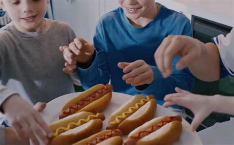 Canada Hot Dog Brand Schneiders Invests In New Brand Campaign Foodbev