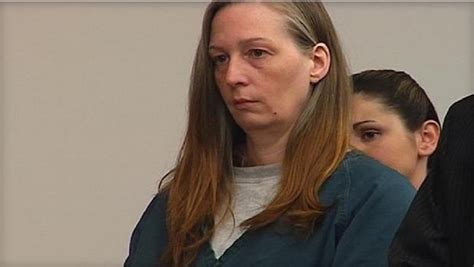 Woman Convicted Of Fatally Poisoning Husband Dies In Prison