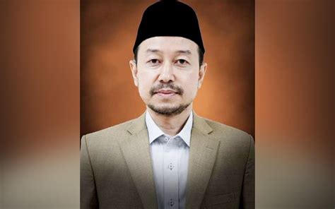 Wan zahidi bin wan teh menganggap emotional and spiritual quotient (esq). Tahniah Dr Luqman dilantik Mufti Wilayah