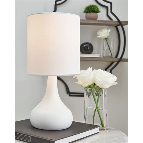 Signature Design By Ashley Lamps Contemporary Camdale White Metal Table Lamp With Usb Charging