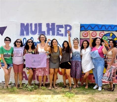 Feministas Organizam Campanha Para Socorrer Famílias Chefiadas Por