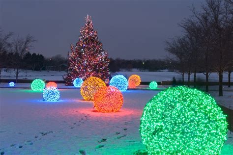 Add Colorful Outdoor Lighted Christmas Balls To Your Yard