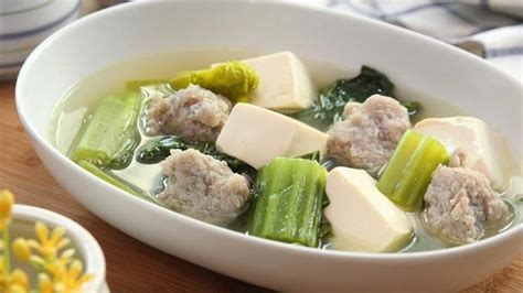 Cara membuat sayur sop baso sosis bahannya : Gambar Sayur Sop Bakso - Gambar Kodok HD