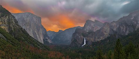 Yosemite Valley Sunrise Photograph By Jeremy Jensen Fine Art America