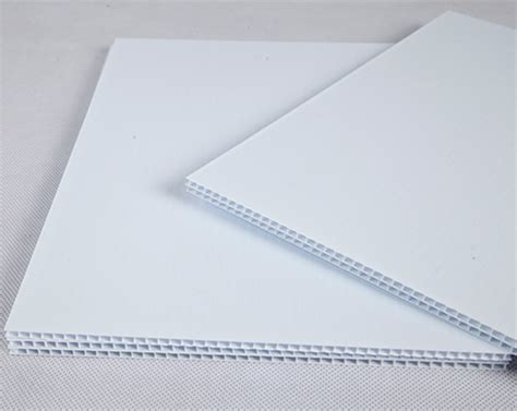 Factory Price White Corrugated Plastic Sheets Sgs Certified