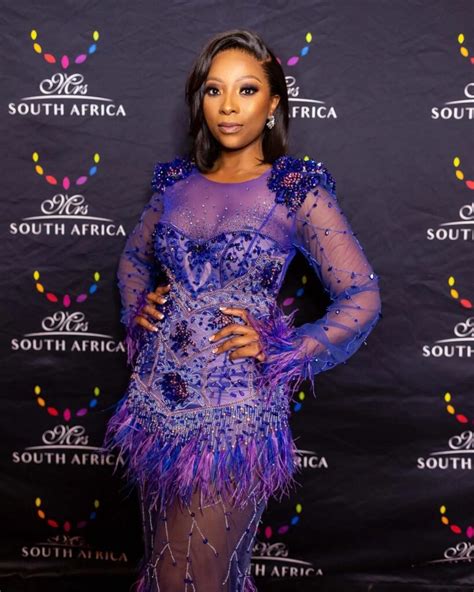 Photos Pearl Modiadie Stuns As Host Of Mrs Sa 2021 Beauty Pageant