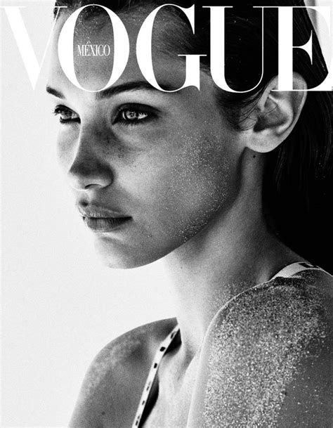 Pin By Macheala B On Black And White Vogue Fashion Photography