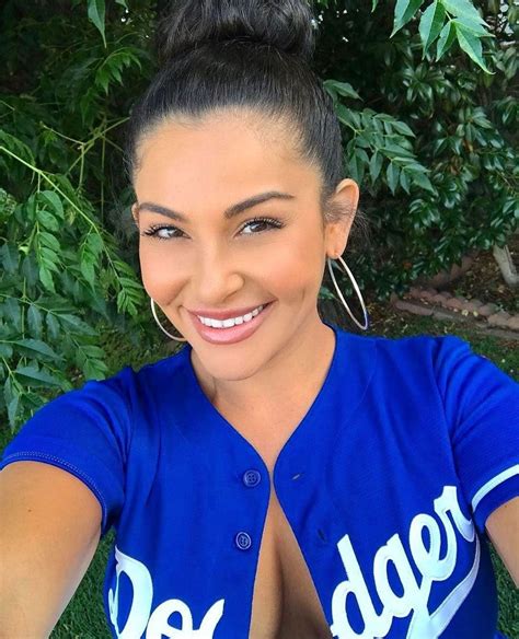 Dodgers Girl Beautiful Women Hoop Earrings Lady Instagram Baseball Fashion Moda