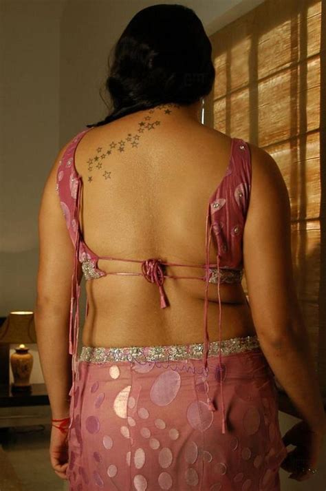 Nesha Jawani Ki Desi Mallu Bhabhi Hot Tight Pink Blouse Semi Nude