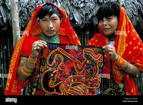 Two Cuna Kuna Indian Women With Mola Textile San Blas Panama Central