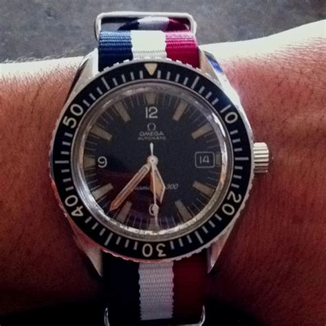 Vintage Omega Seamaster With Red White And Blue Nato Strap Reloj