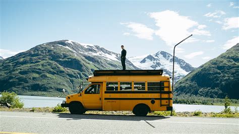 Planning a day trip or weekend getaway to visit waco? Top 5 Best Van Life Blogs & Diaries of 2018 - Get Inspired! | The Road Trip Guy