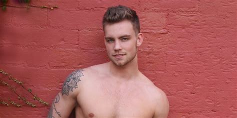 The Truth Behind Dustin Mcneer S Life Wiki Biography Age Gay Biography Tribune