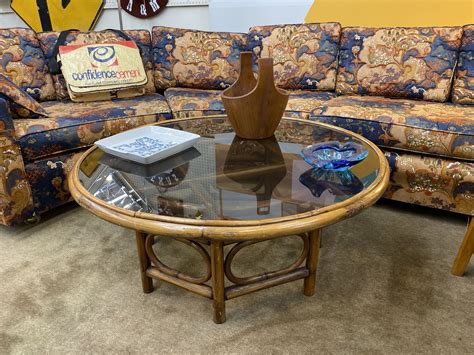There are plenty of coffee shops for getting work done around the dallas fort worth area, replete with if you're simply popping into your favorite neighborhood coffee shop in the morning for a quick. Vintage Rattan Coffee Table Round With Glass Top 36 ...
