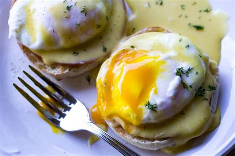 Homemade Eggs Benedict It Isnt As Hard As You Think Easy Recipe