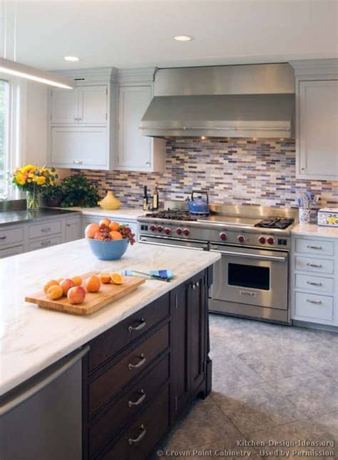 Transitional Kitchen Design - Cabinets, Photos, & Style Ideas