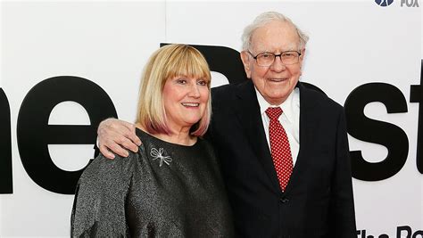 Warren Buffett Daughter Susie Self Quarantines Due To Coronavirus Fear