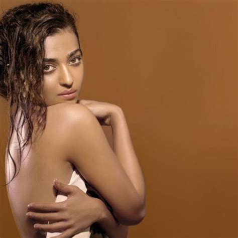 Radhika Apte Hot And Sexy Pictures