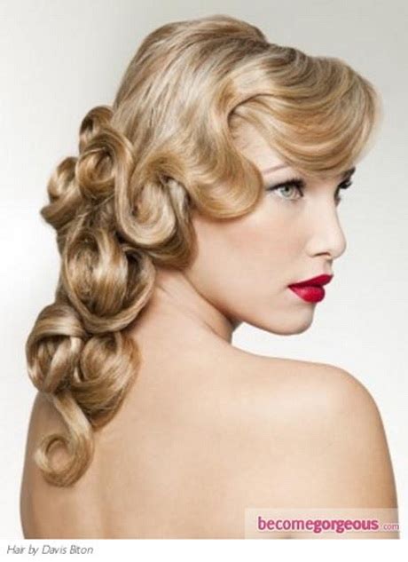 Women used to wear long locks according to the tradition. 20s hairstyles for long hair