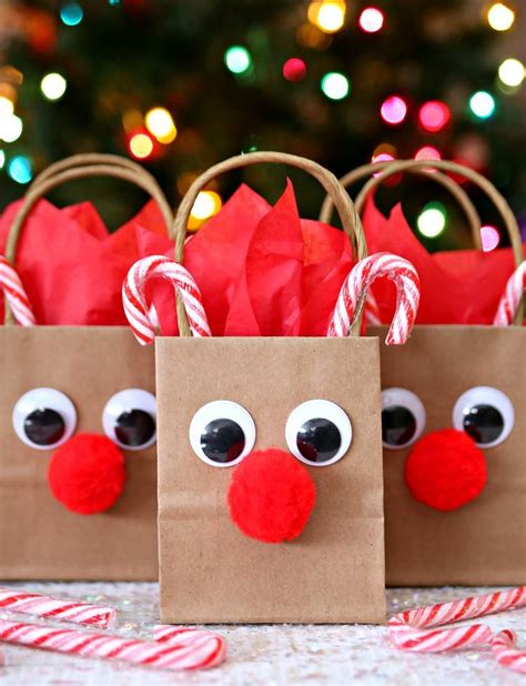 Reindeer Gift Bags Diy Christmas Gifts Reindeer Gifts Fun Christmas